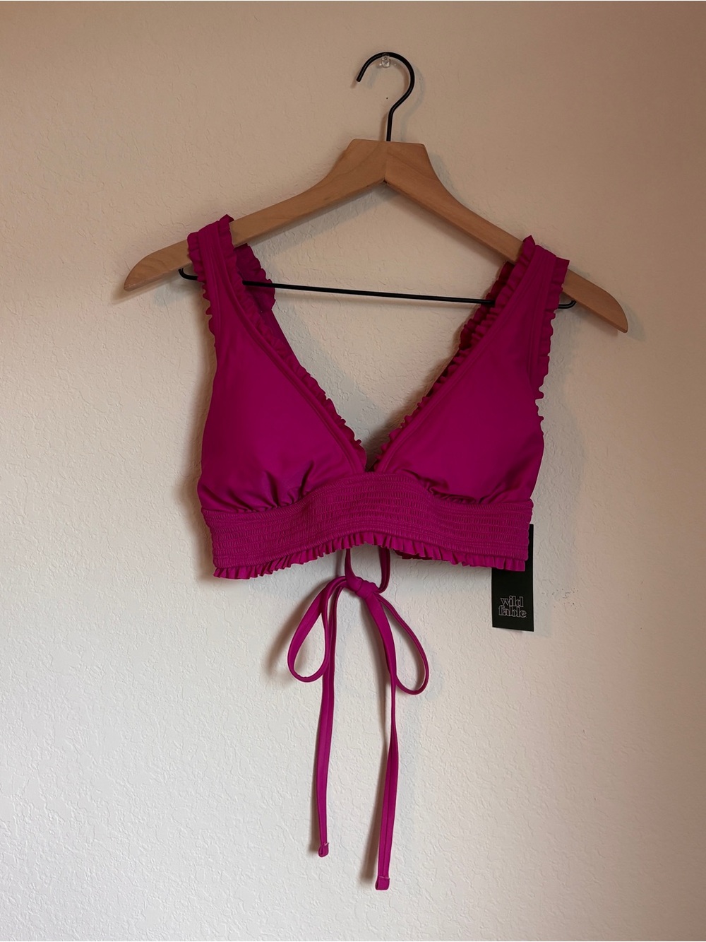 Wild Fable Pink Ruffle Bikini Top NWT D/DD Smocked Tie Back Swim Top